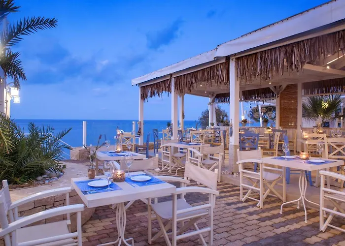Mari Kristin Beach Hotel (Adults Only)